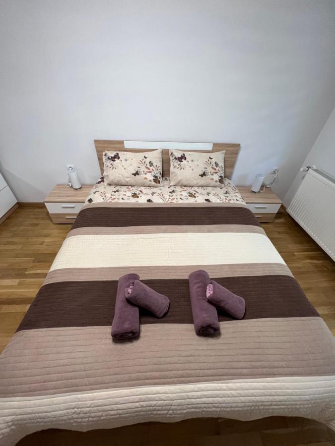 Top Center Apartment In Veliko Tarnovo Eksteriør billede