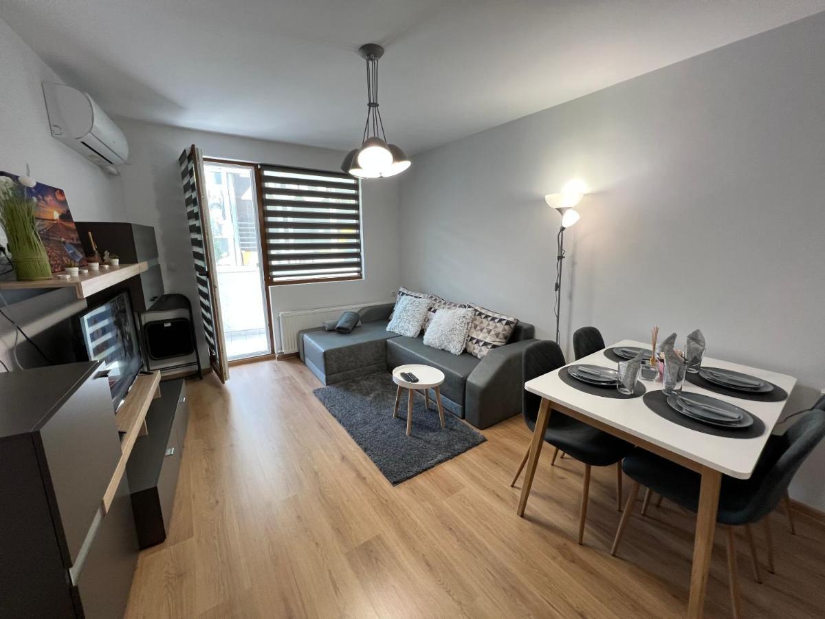 Top Center Apartment In Veliko Tarnovo Eksteriør billede