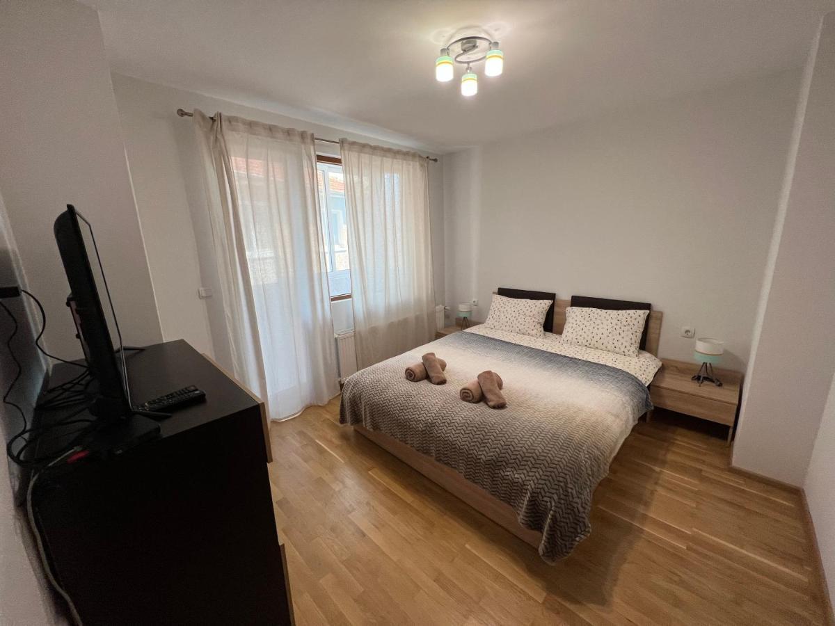 Top Center Apartment In Veliko Tarnovo Eksteriør billede