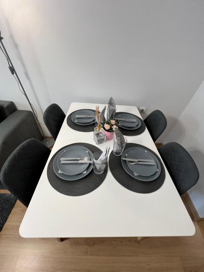 Top Center Apartment In Veliko Tarnovo Eksteriør billede