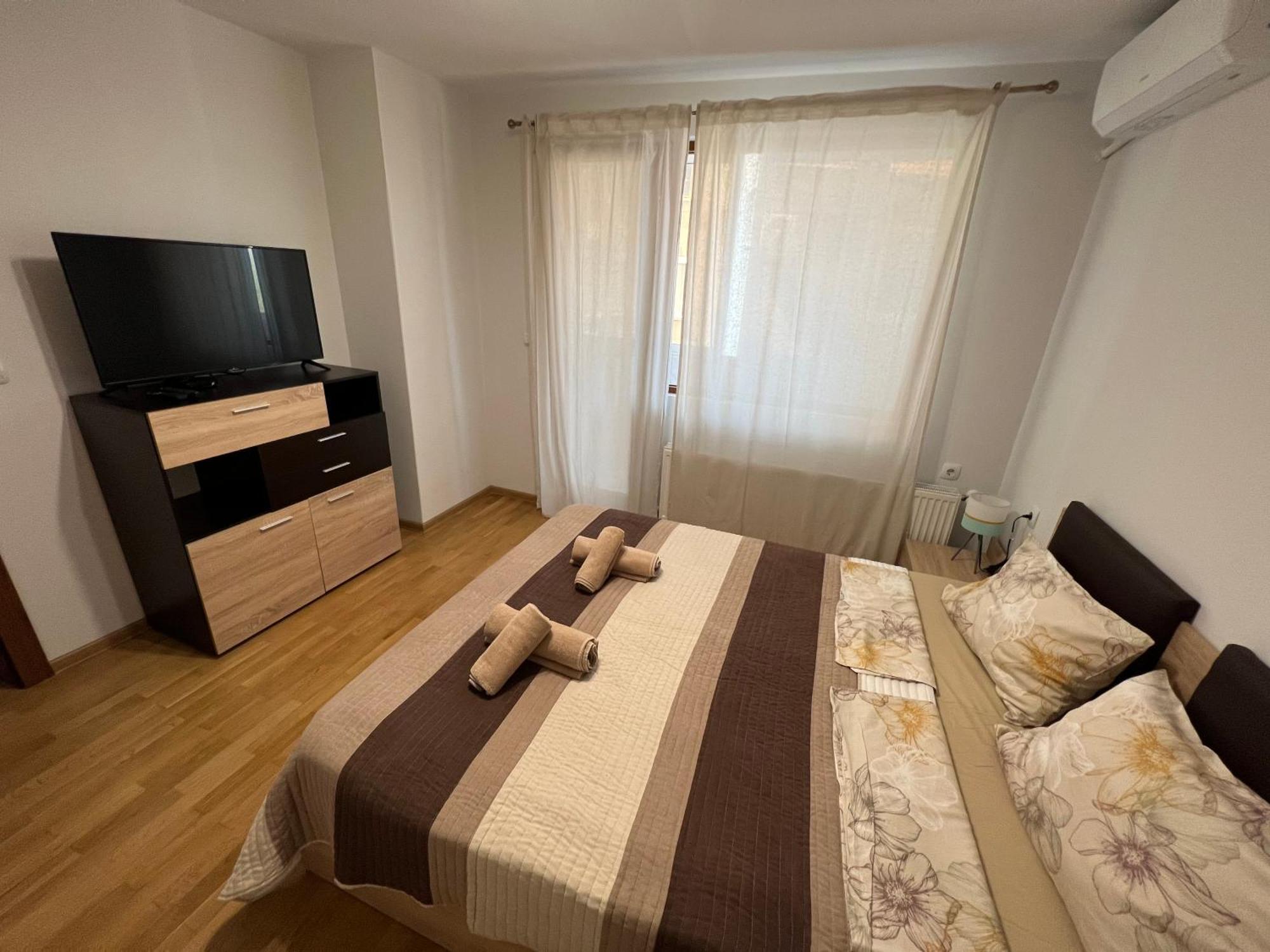 Top Center Apartment In Veliko Tarnovo Eksteriør billede